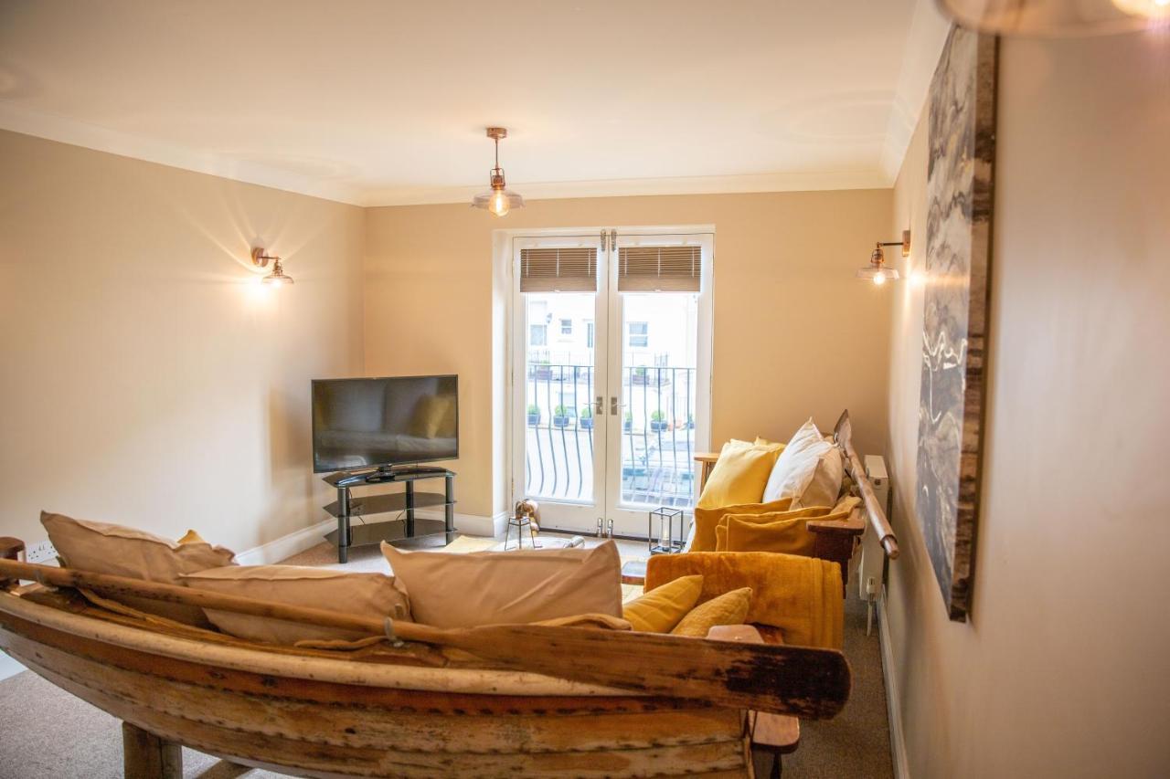 The Beach House Holiday Apartments Eastbourne Luaran gambar