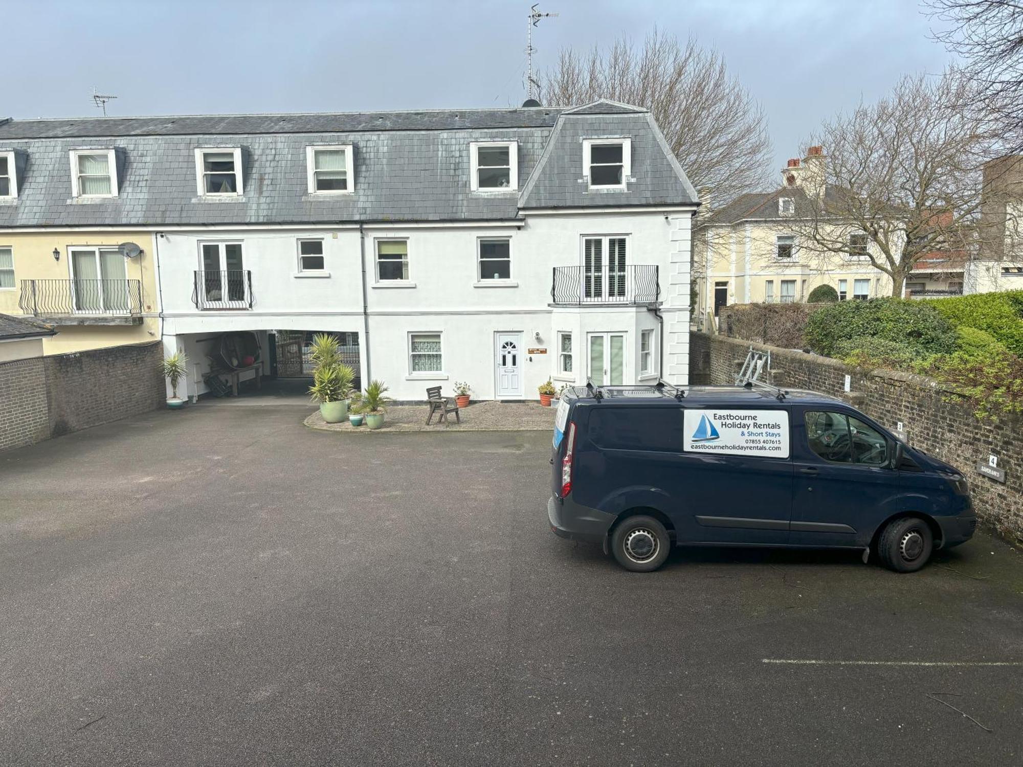 The Beach House Holiday Apartments Eastbourne Luaran gambar