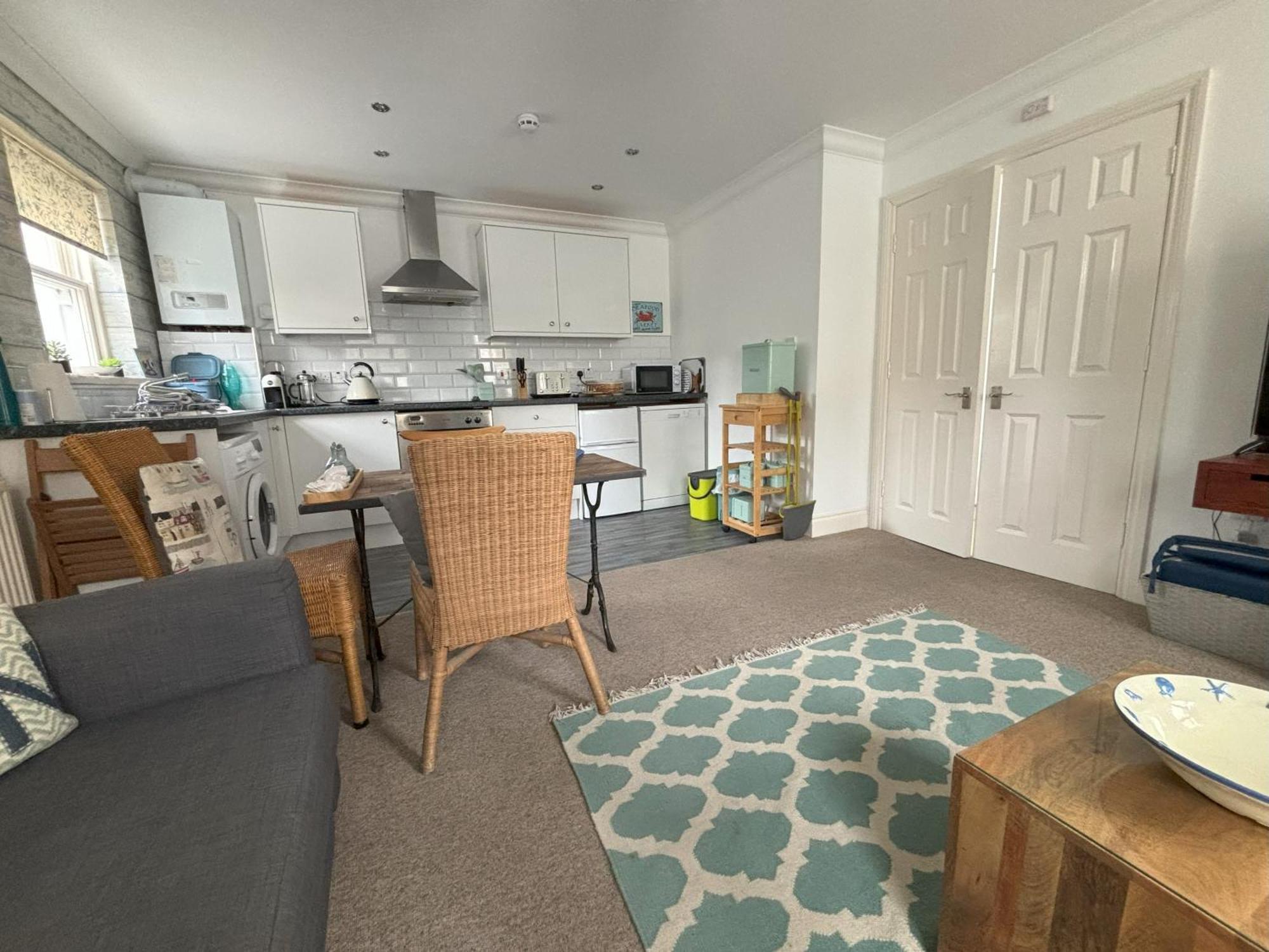 The Beach House Holiday Apartments Eastbourne Luaran gambar