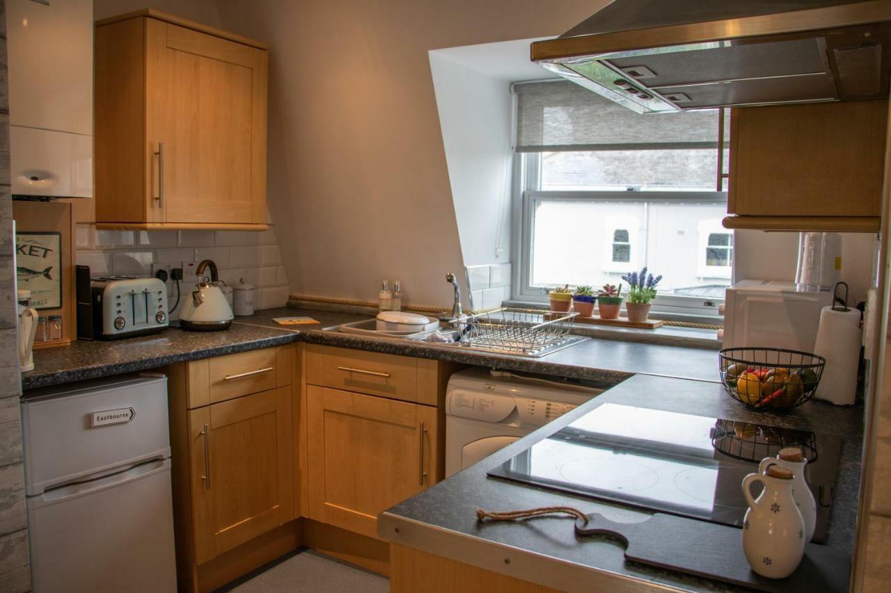 The Beach House Holiday Apartments Eastbourne Luaran gambar